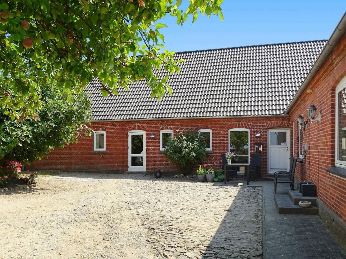 14 Person Holiday Home In R Sk Bing Aeroskobing Exterior photo