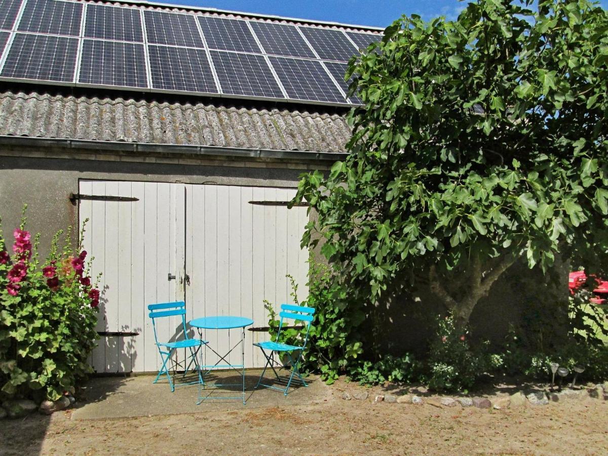 14 Person Holiday Home In R Sk Bing Aeroskobing Room photo