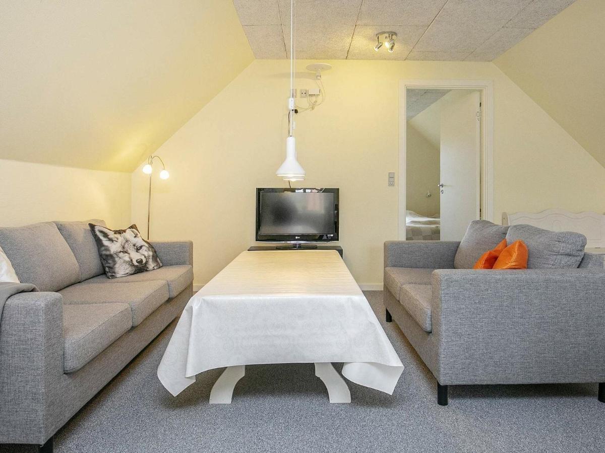 14 Person Holiday Home In R Sk Bing Aeroskobing Room photo